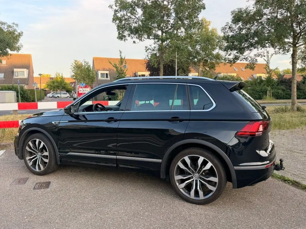 Volkswagen Tiguan 2.0 TSI 4M | Pano | ACC | 20'' Velgen | uit 2019, foto 3