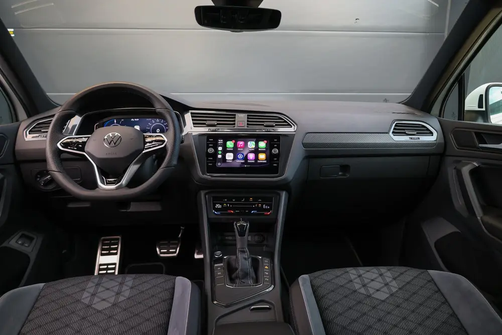Volkswagen Tiguan 1.4 TSI eHybrid R-Line Business | BTW | PA uit 2024, foto 16