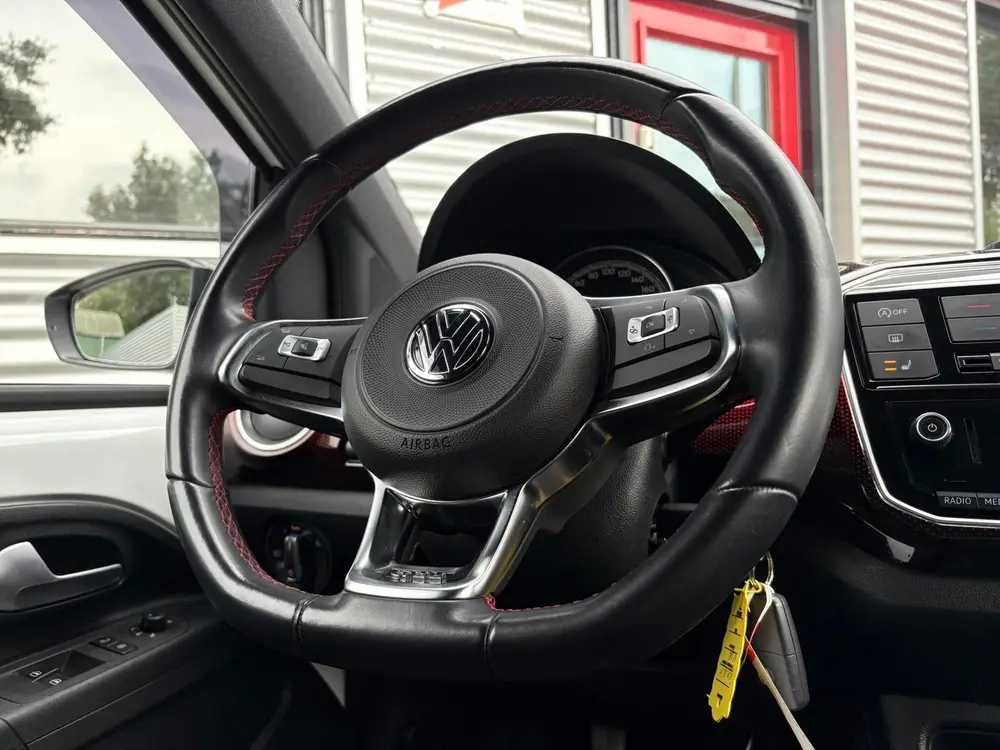 Volkswagen UP! 1.0 TSI GTI 116 PK-5DRS.-BEATS AUDIO-CLIMA-CR uit 2019, foto 19