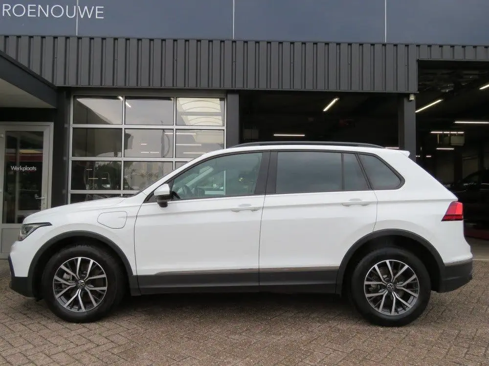 Volkswagen TIGUAN 1.4 TSI 245pk eHybrid / Digitaal dashboard uit 2021, foto 3