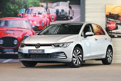 Volkswagen Golf 1.0 TSI Life (bj 2021) uit 2021