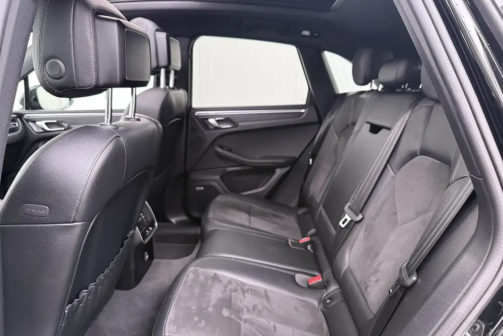 Porsche Macan 2.0 Pano-dak Luchvering 21'LMV Camera BOSE LED uit 2019, foto 13