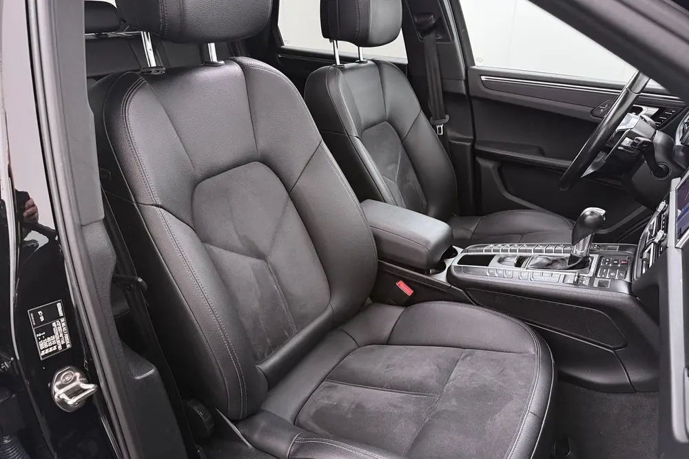 Porsche Macan 2.0 Pano-dak Luchvering 21'LMV Camera BOSE LED uit 2019, foto 17