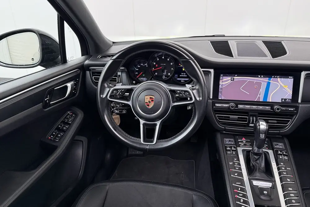 Porsche Macan 2.0 Pano-dak Luchvering 21'LMV Camera BOSE LED uit 2019, foto 9