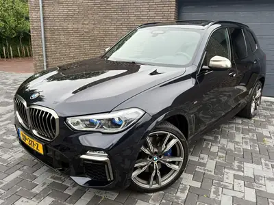 BMW X5 M50d High Executive BOWERS&WILKINS, PANO, 22'' INDIVI uit 2019
