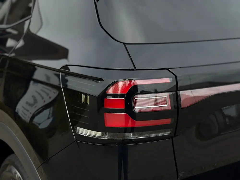 Volkswagen T-Cross 1.0 TSI Life | Navi, Carplay/Android, PDC uit 2023, foto 5