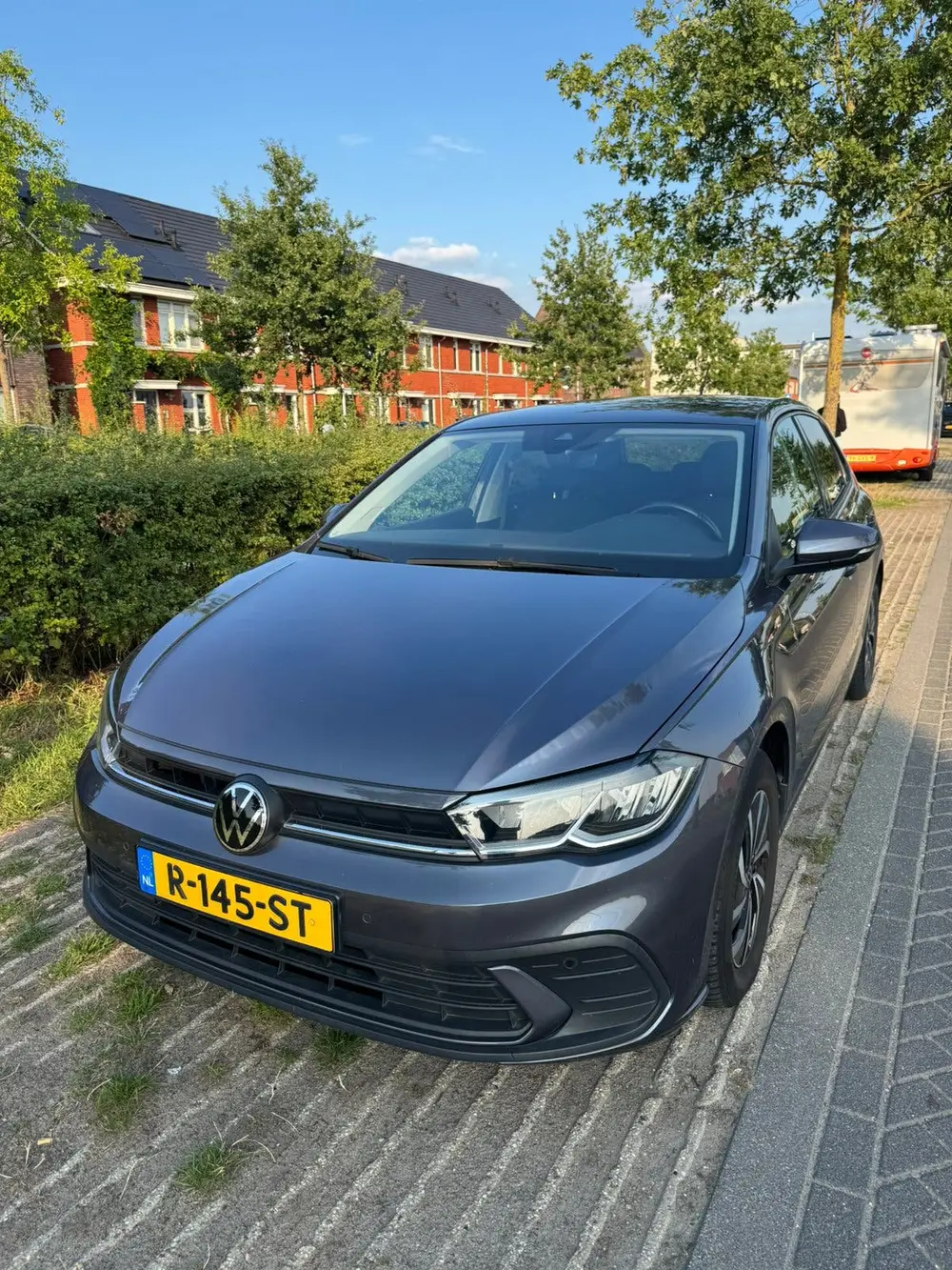 Volkswagen Polo 1.0 TSI 95pk 2022 Grijs uit 2022, foto 2