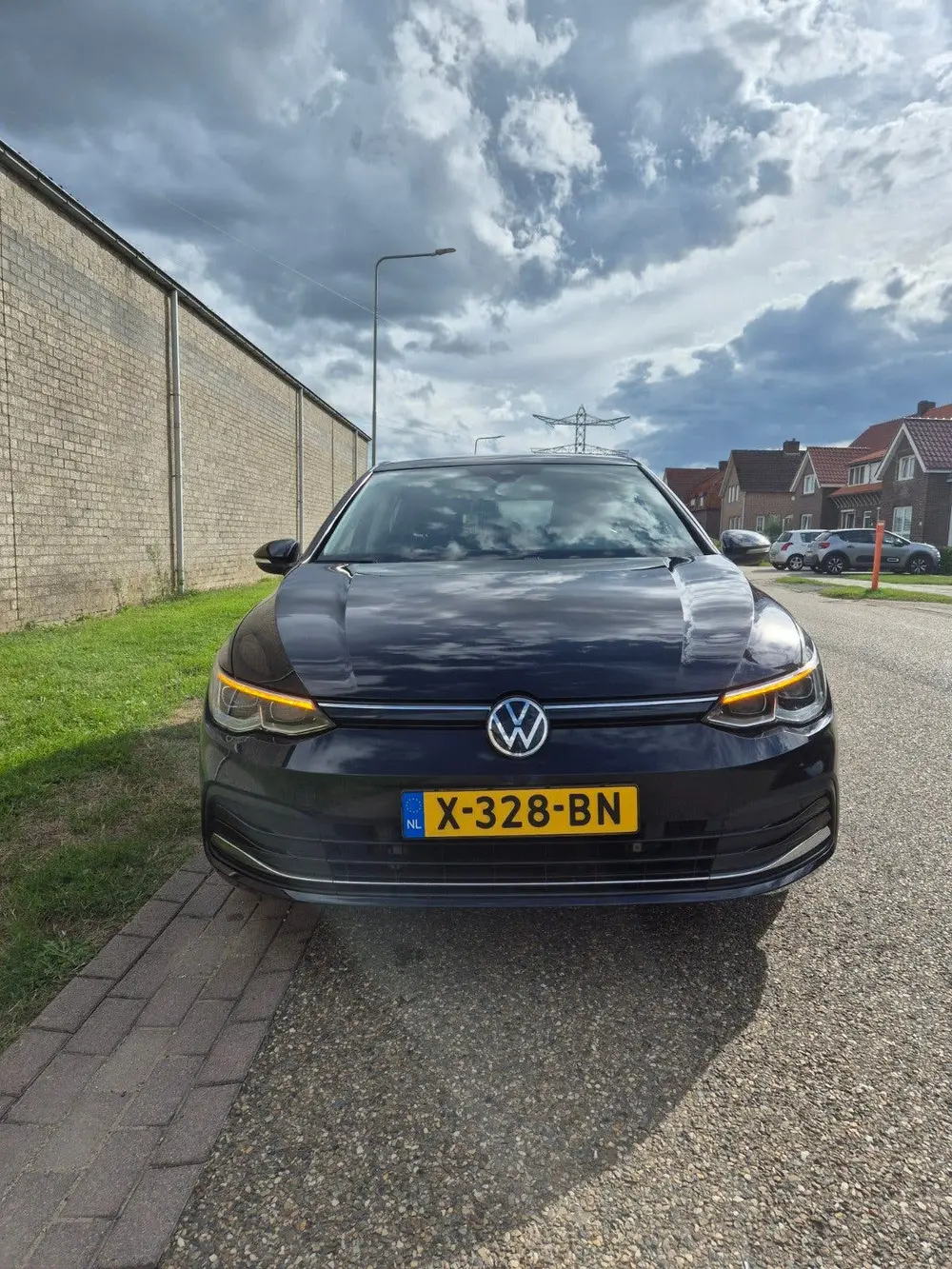 Volkswagen Golf 1.5 TSI 130pk 2020 Zwart uit 2020, foto 2