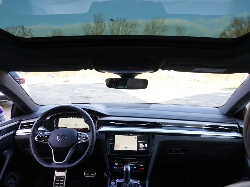 Volkswagen Arteon Shooting Brake 1.4 TSI eHybrid R-Line PANO uit 2022, foto 19
