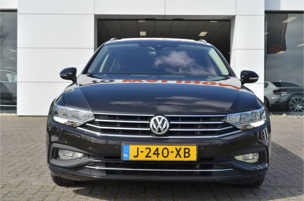 Volkswagen Passat Variant 1.5 TSI Comfort Panoramadak | Acht uit 2020, foto 3