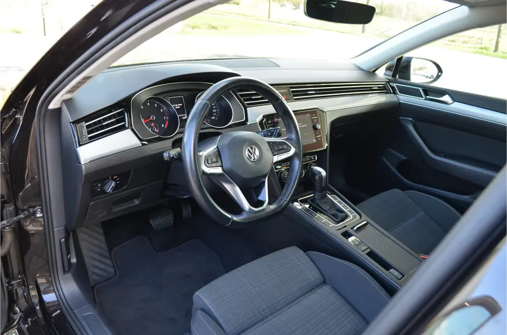 Volkswagen Passat Variant 1.5 TSI Comfort Panoramadak | Acht uit 2020, foto 9
