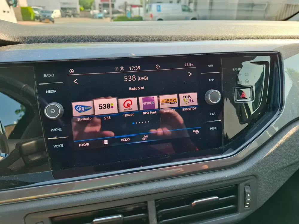 Volkswagen Polo 1.0 TSI Highline Business R AUTOMAAT/ADAPTIV uit 2021, foto 13