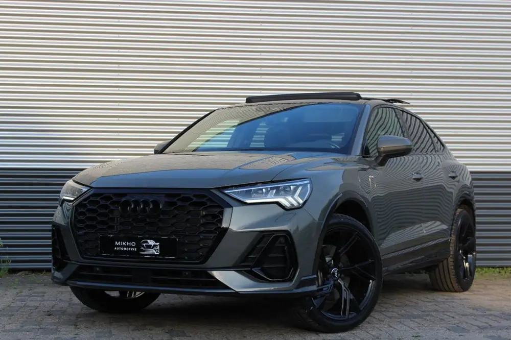 Audi Q3 Sportback 45 TFSI e 3x S-Line | Panoramadak| Sonos | uit 2022