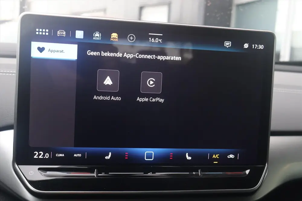 Volkswagen ID.4 52kWh Pure 170pk SoH 99% | TopSport Interieu uit 2024, foto 19
