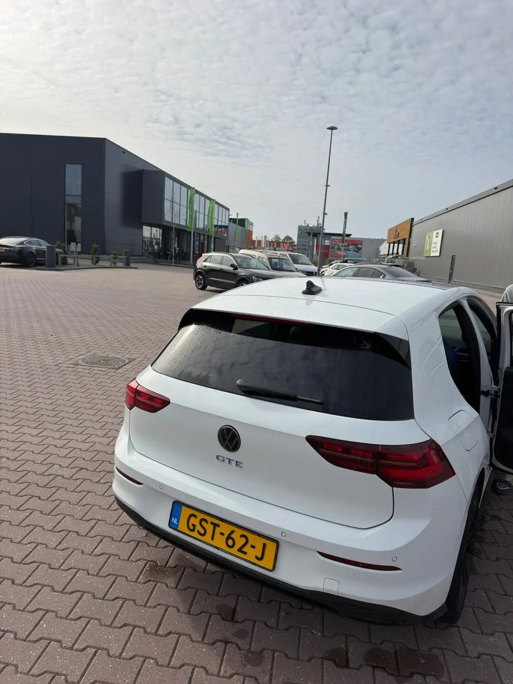 Volkswagen Golf 1.4 Ehybrid 245pk DSG 2021 Wit uit 2021, foto 12