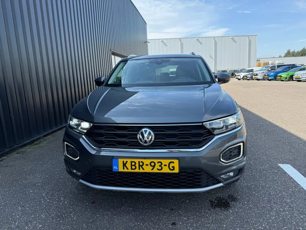 Volkswagen T-Roc VW T-Roc 1.5 TSI 150pk SPORT |Standkachel|Carplay|LED| Vol! uit 2020, foto 4