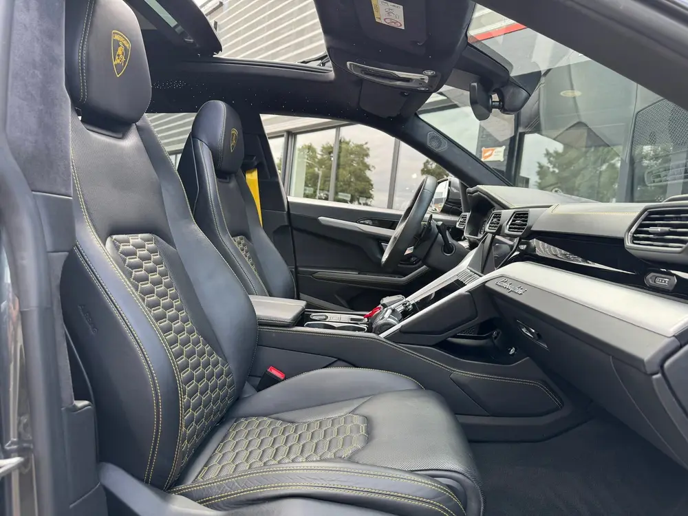 Lamborghini Urus 4.0 V8|Pano|Keramisch|B&O|Massage|Luchtveri uit 2019, foto 8