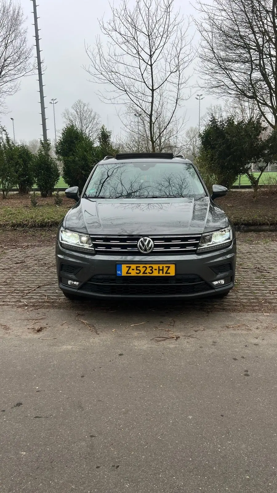 Volkswagen Tiguan 1.5 TSI ACT 150pk DSG 2019 Grijs uit 2019, foto 4