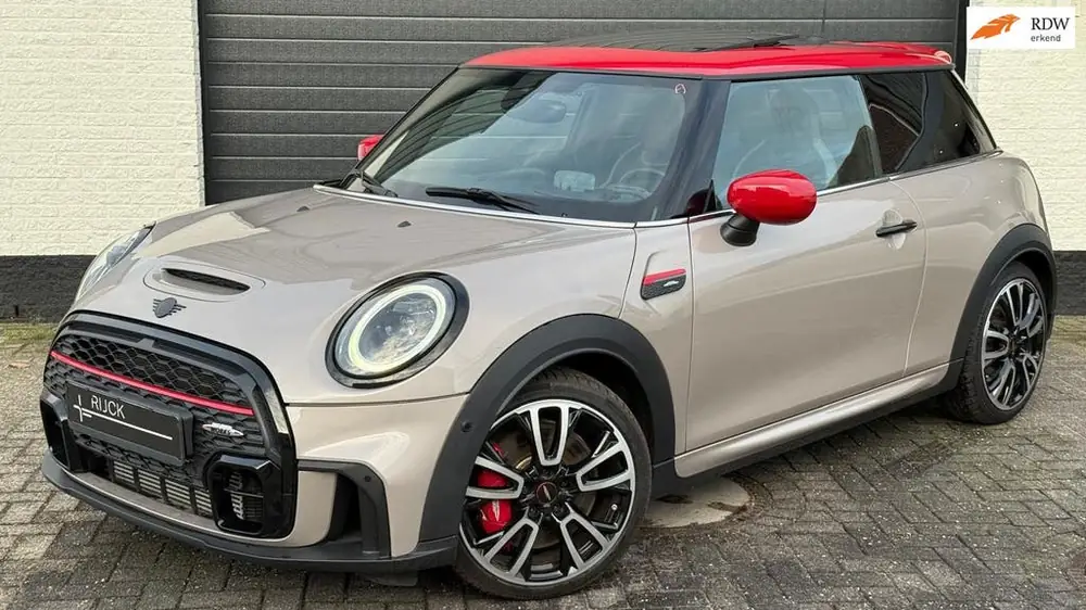 Mini John Cooper Works 3-Deurs 2.0 John Cooper Works JCW Pack | Pano | HUD | C uit 2022