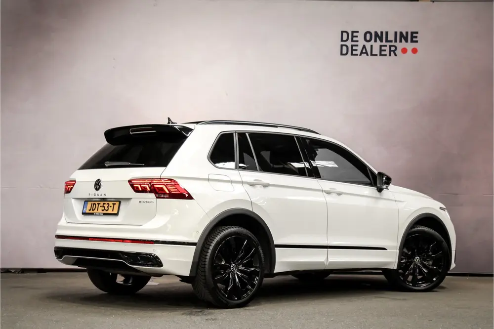 Volkswagen Tiguan 1.4 TSI eHybrid R-Line Black Style |Pano|3 uit 2022, foto 6