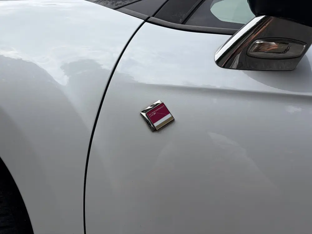 DS Automobiles 3 DS DS 3 1.2 PureTech Givenchy Le MakeUp Performance Line uit 2019, foto 13