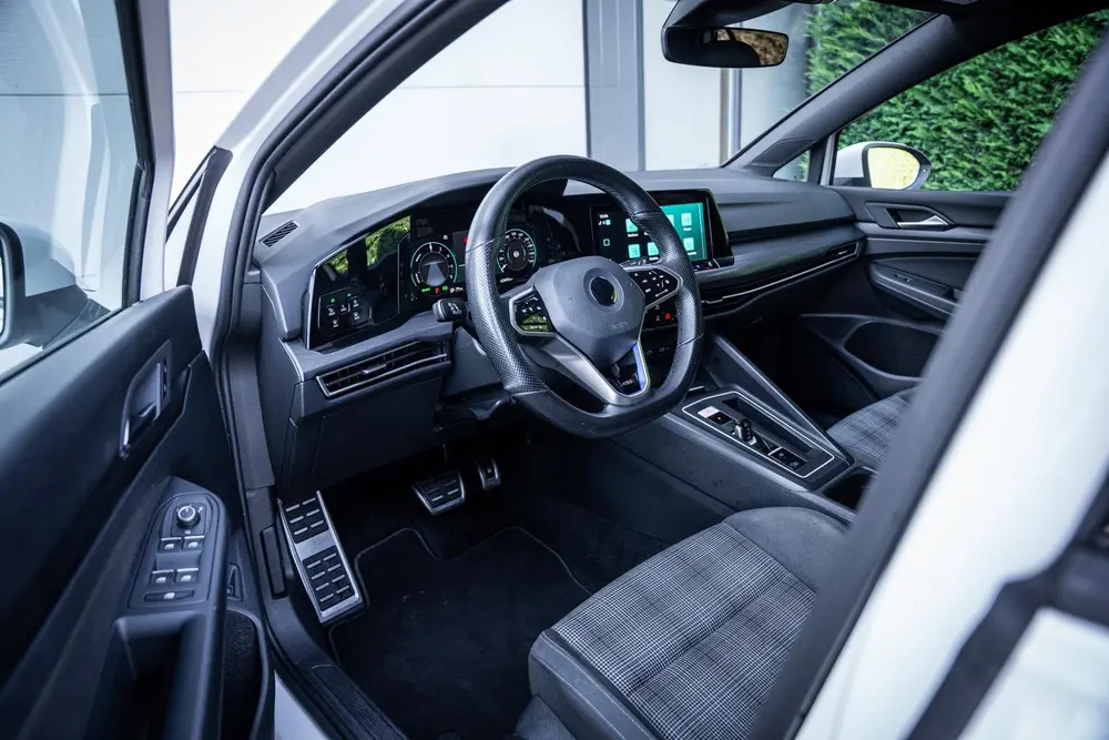 Volkswagen Golf 1.4 GTE 245pk Carplay|ACC|19''|Virtual-Cockp uit 2021, foto 3