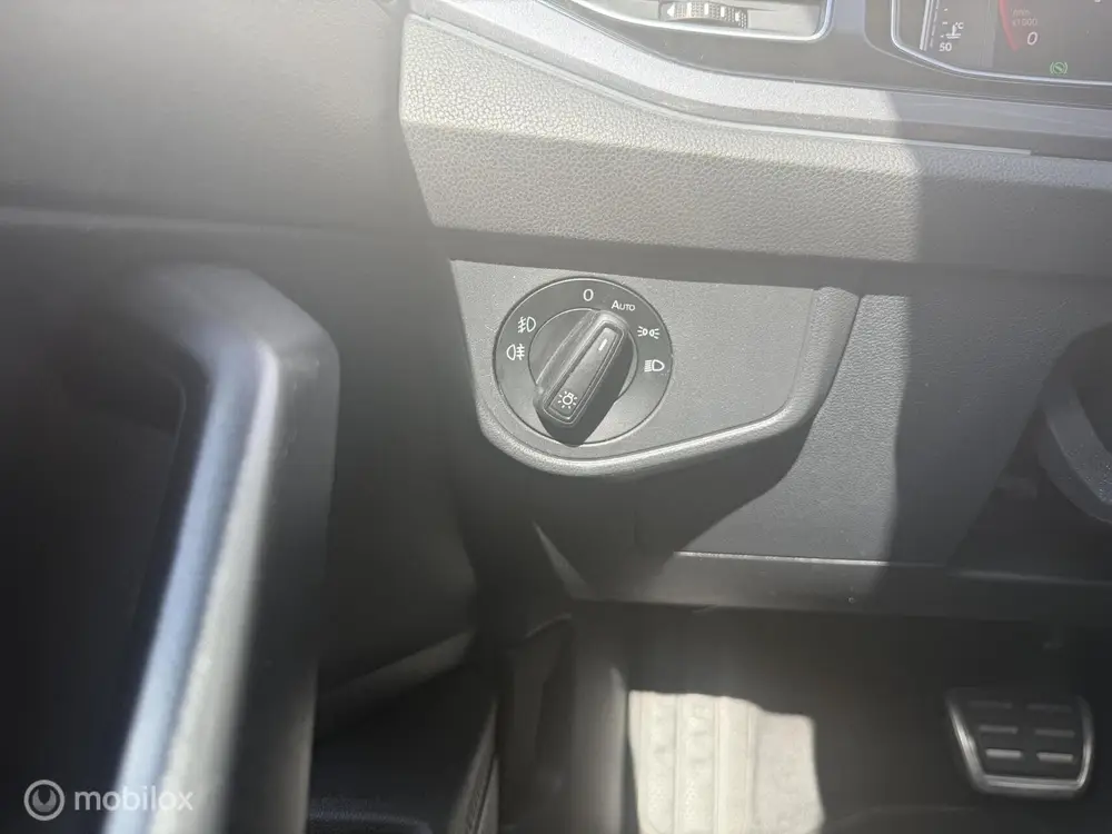 Volkswagen Polo 1.6 TDI Highline|PANO|CARPLAY|AUTOMAAT|R LIN uit 2019, foto 19