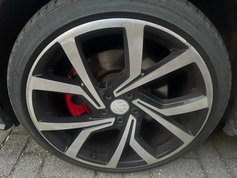 Volkswagen Polo 2.0 TSI 200pk 6-DSG 2019 Grijs uit 2019, foto 4