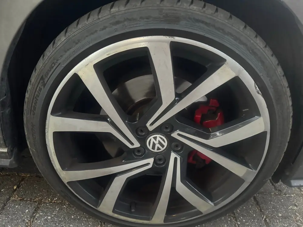 Volkswagen Polo 2.0 TSI 200pk 6-DSG 2019 Grijs uit 2019, foto 5