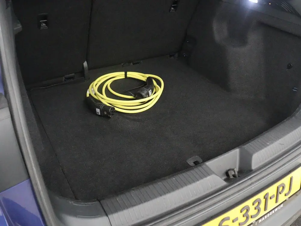 Volkswagen ID.4 Pro 77kWh | SOH 93,8% | Adaptive cruise | La uit 2023, foto 10