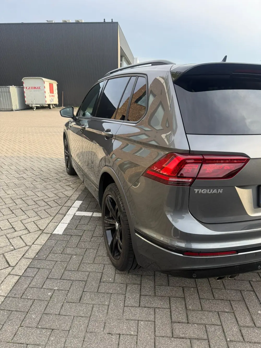 Volkswagen Tiguan 3x R-line 2.0 TDI 4 Motion 190 PK DSG 2020 uit 2020, foto 6