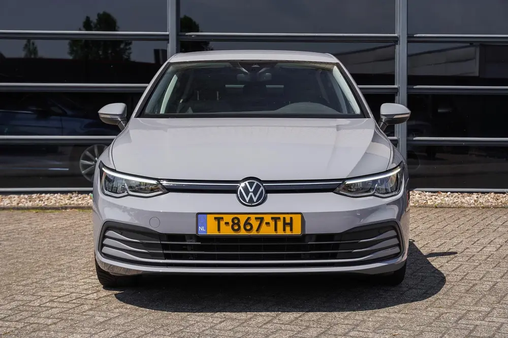 Volkswagen Golf 1.0 eTSI Aut. Life Digi.dashb.|LED|4-nw All uit 2023, foto 10