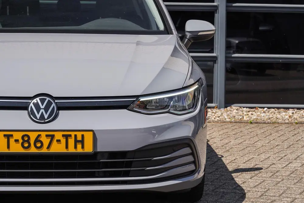 Volkswagen Golf 1.0 eTSI Aut. Life Digi.dashb.|LED|4-nw All uit 2023, foto 11