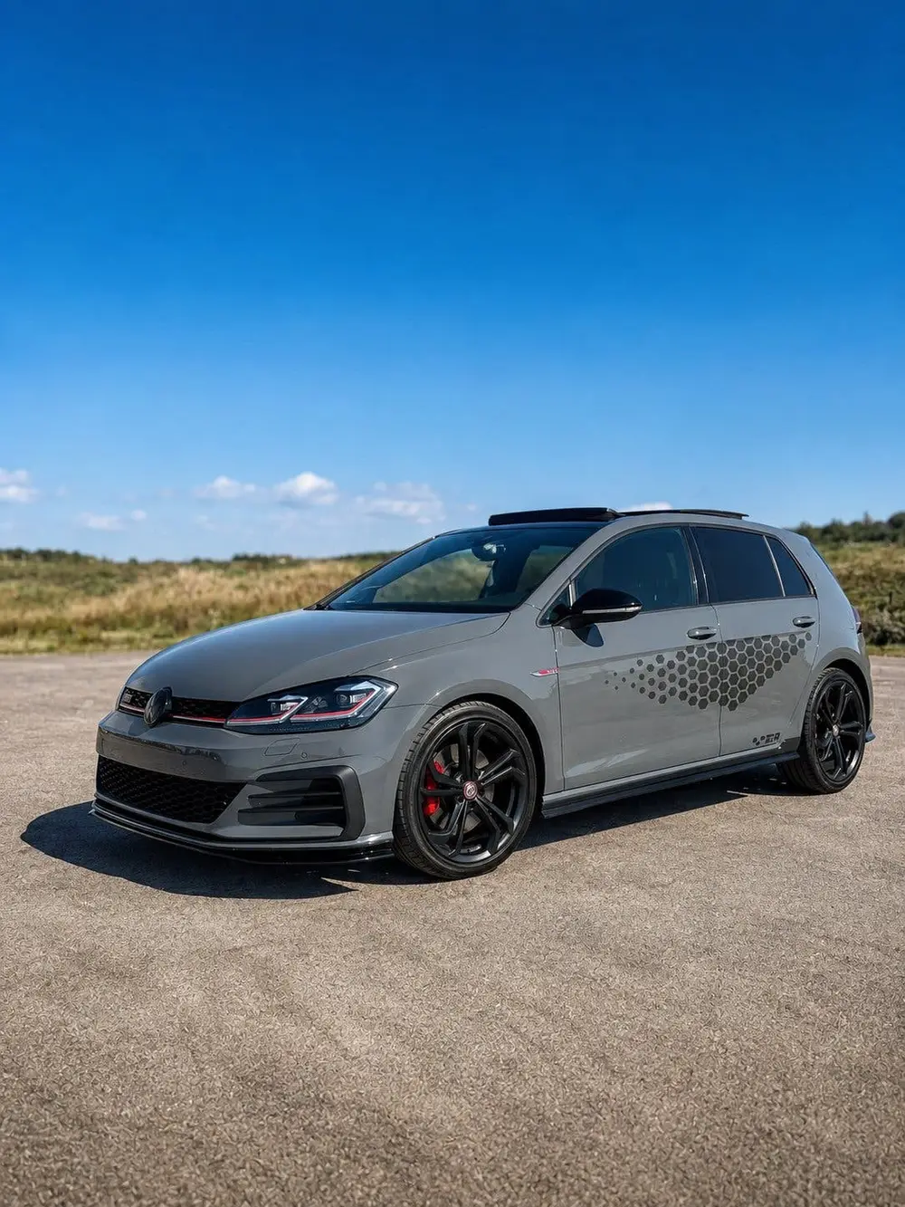 Volkswagen Golf VII Golf 7.5 gti tcr 2.0 tsi - akrapovic - VOL!!!! uit 2019