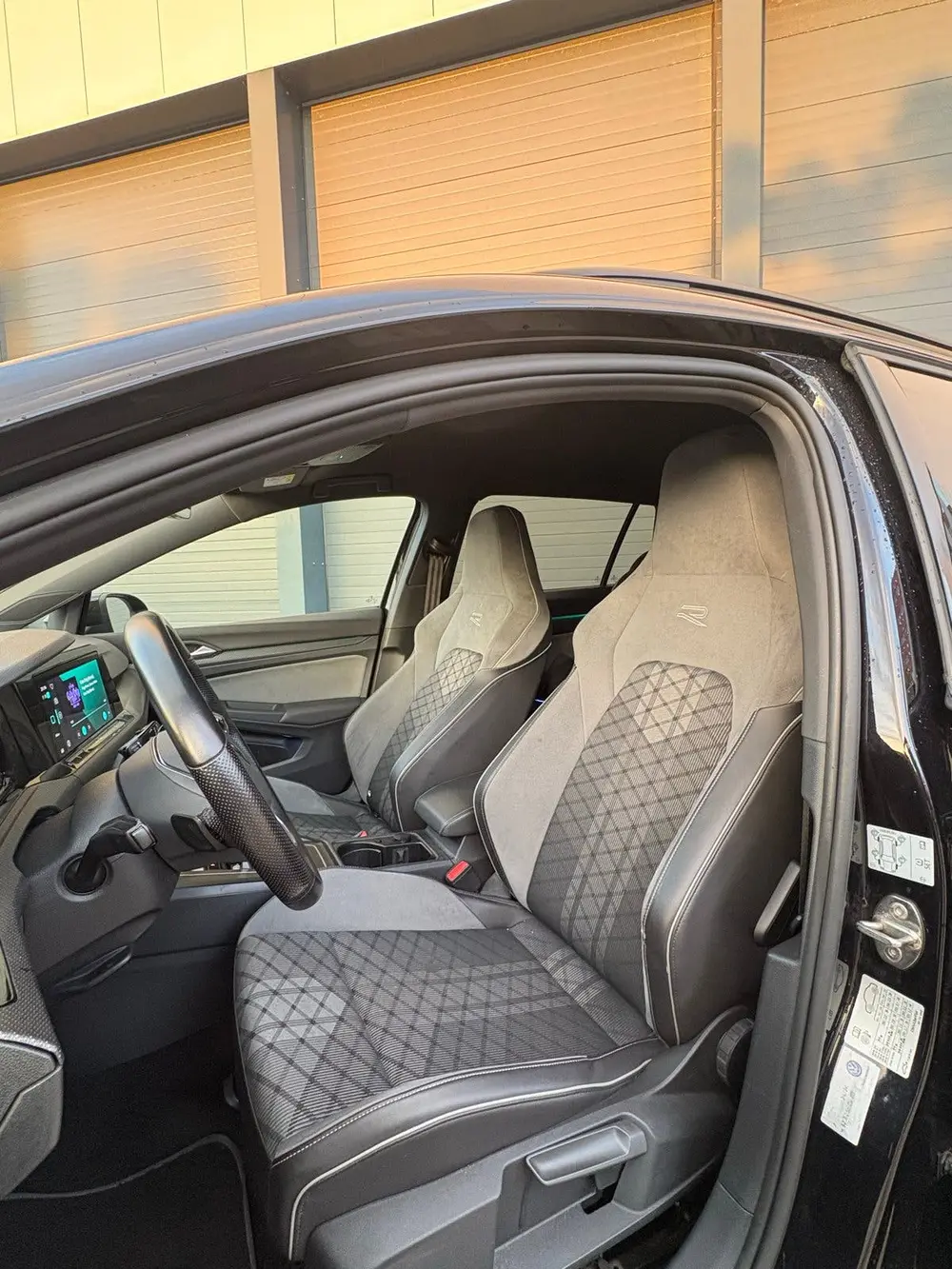 Volkswagen Golf Variant Golf R-Line 1.5 Etsi 150pk Dsg-7 2022 Zwart uit 2022, foto 9