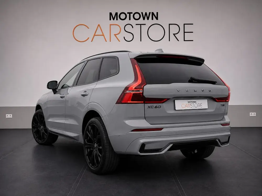 Volvo XC60 T8 Plug-in AWD Black Edition Facelift Pano 455Pk uit 2025, foto 2