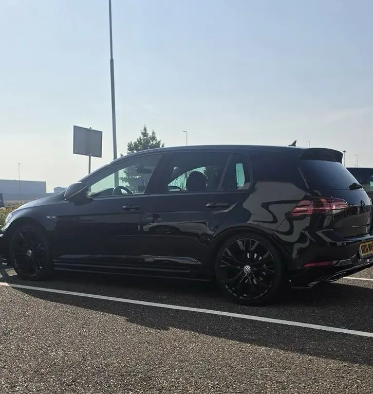 Volkswagen Golf VII Golf 2.0 TDI 150pk 7-DSG 2019 Zwart uit 2019, foto 7