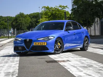 Alfa Romeo Giulia Veloce 2.0T 280pk AWD Automaat MOOISTE VAN uit 2019