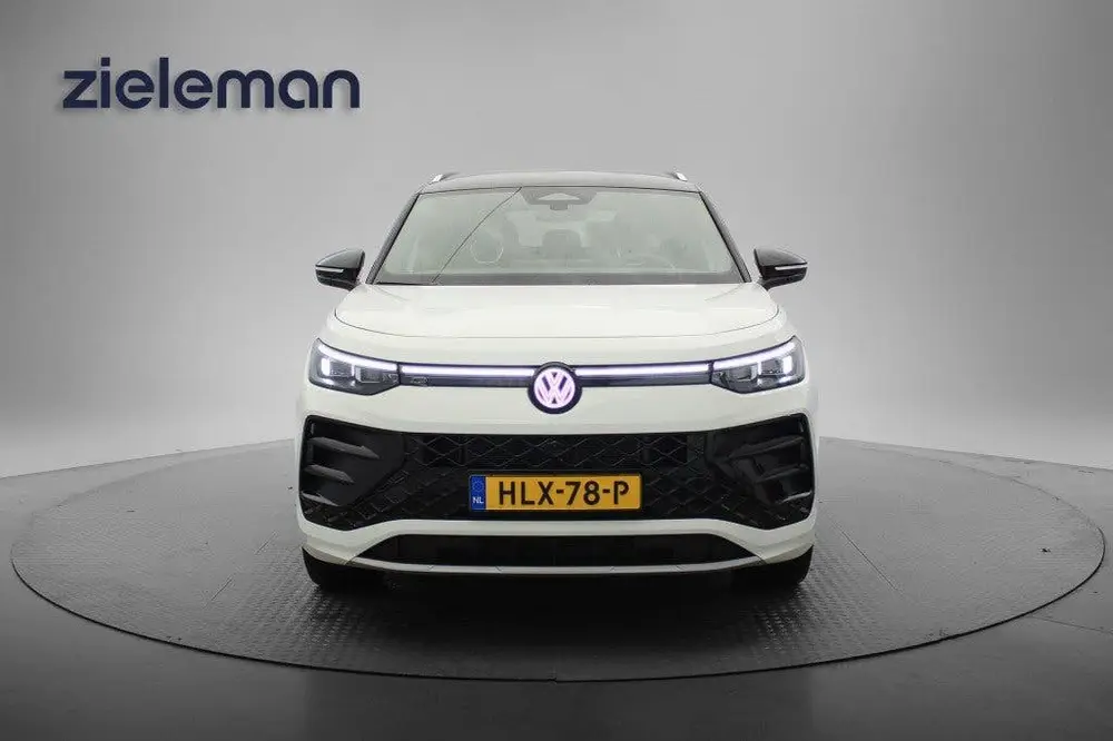 Volkswagen Tayron 1.5 eTSI R-Line Edition 7 Persoons Automaa uit 2025, foto 16
