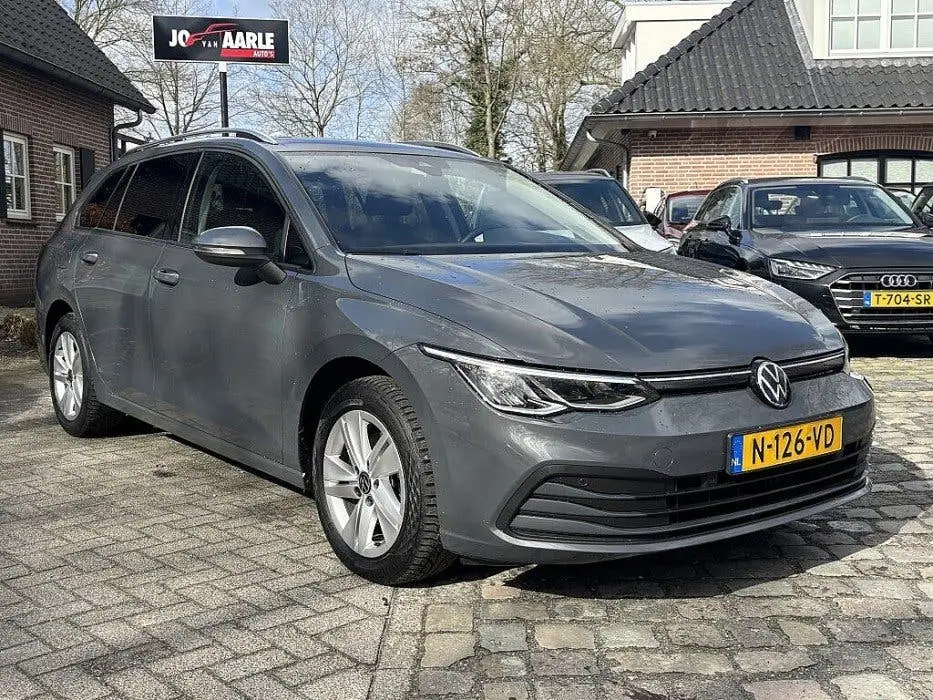 Volkswagen Golf Variant 1.0 eTSI Life autom ecc,navi,chroom uit 2022, foto 6