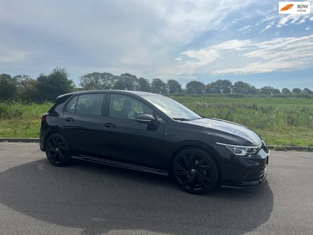 Volkswagen Golf 1.5 TSI R-Line Business+ uit 2022