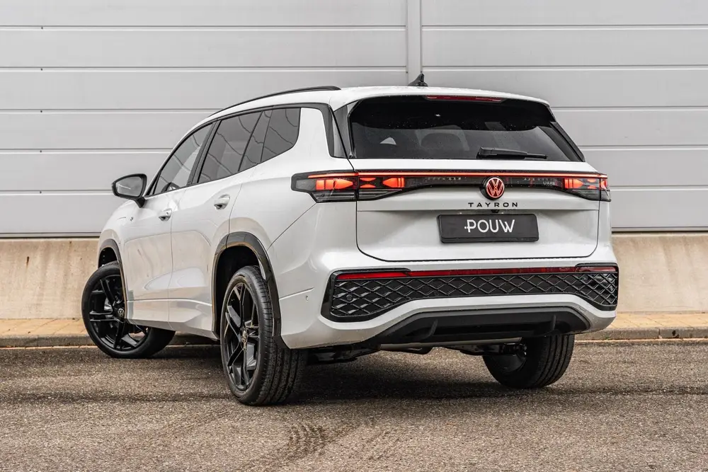 Volkswagen Tayron 1.5 eHybrid 272pk DSG R-Line Edition | Pan uit 2026, foto 11