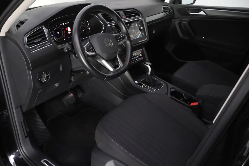 Volkswagen Tiguan Allspace 1.5 TSI Dsg COMFORTLINE Executive uit 2022, foto 18