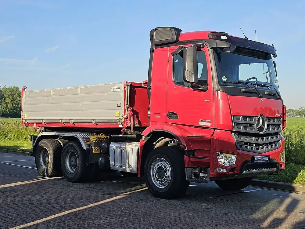 Mercedes-Benz Actros 2645 6x4 retarder 151tkm uit 2019, foto 5