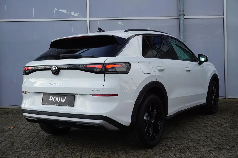 Volkswagen T-Roc 1.5 eTSI 116pk DSG Life First Edition | Sto uit 2026, foto 2