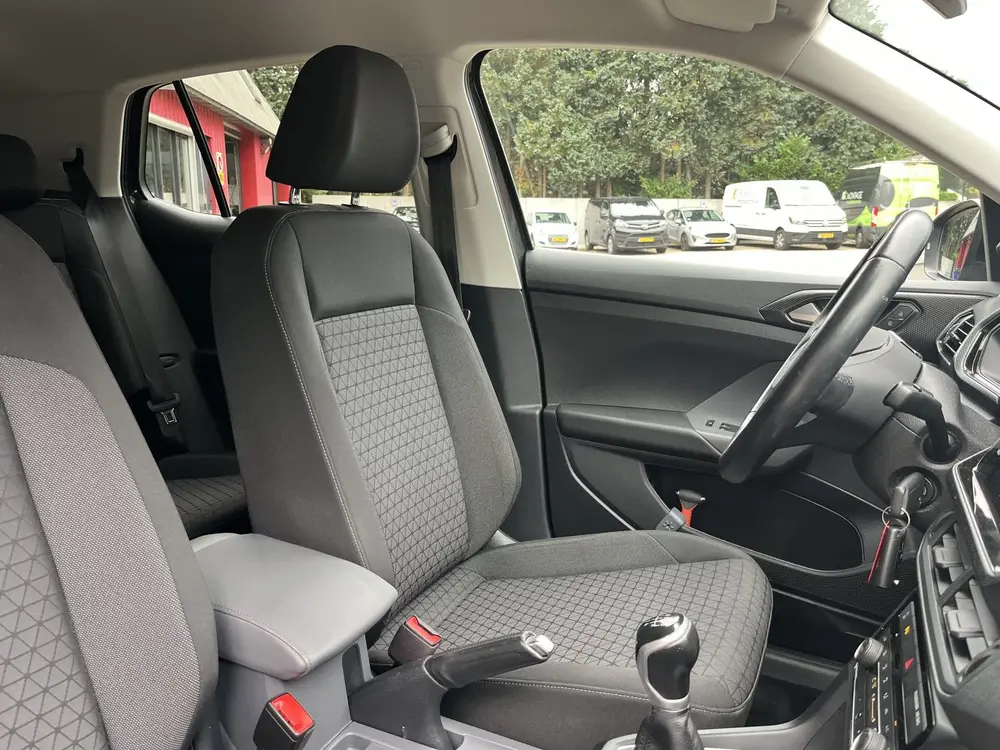Volkswagen T-Cross 1.0 TSI Life Camera Carplay Trekhaak Uran uit 2021, foto 8