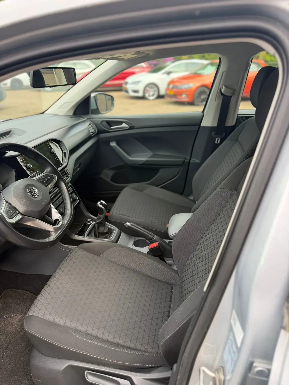 Volkswagen T-Cross 1.0 TSI Life Business|CLIMATE|NAVI|GREY| uit 2020, foto 5
