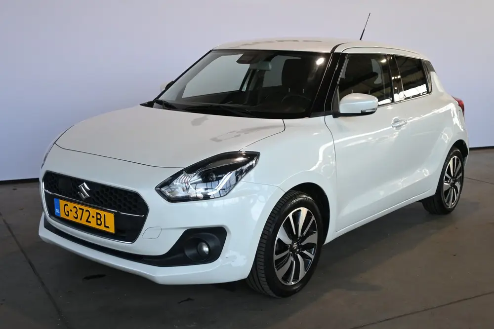 Suzuki Swift 1.0 Stijl Smart Hybrid Navigatie Adaptieve Crui uit 2019, foto 4
