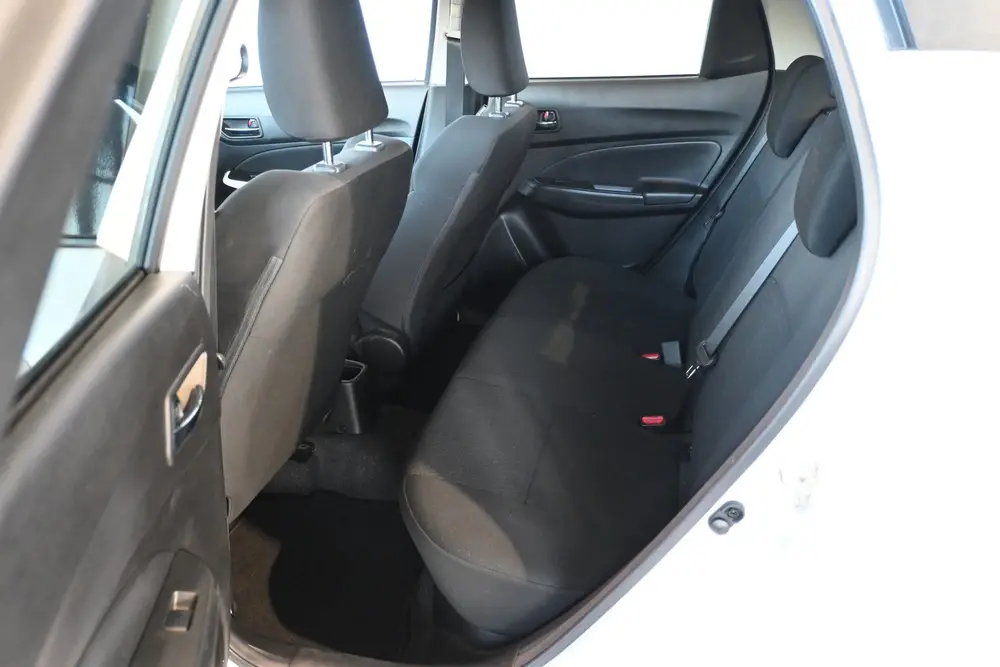 Suzuki Swift 1.0 Stijl Smart Hybrid Navigatie Adaptieve Crui uit 2019, foto 8