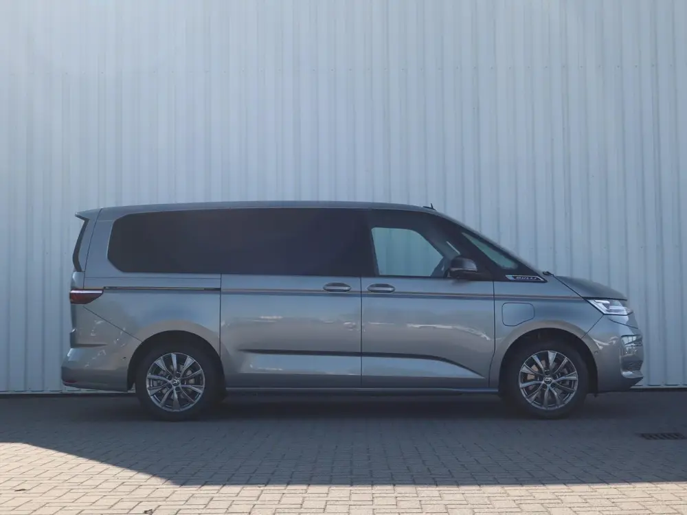 Volkswagen Multivan 1.5 eHybrid 245 L2 Bulli Edition 4Motion uit 2026, foto 3